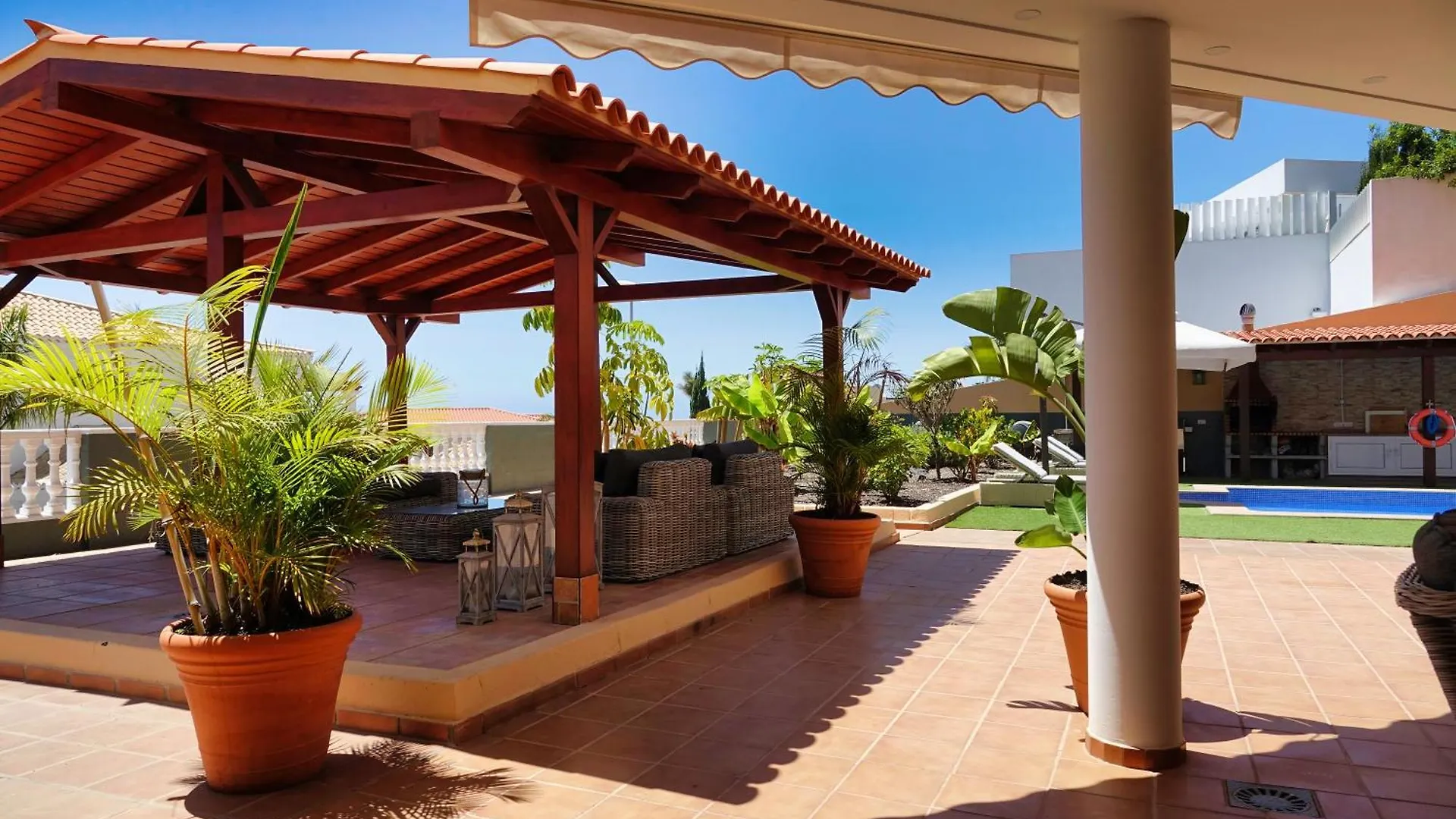 Villa Happiness Chalet With Heated Swimming Pool Costa Adeje